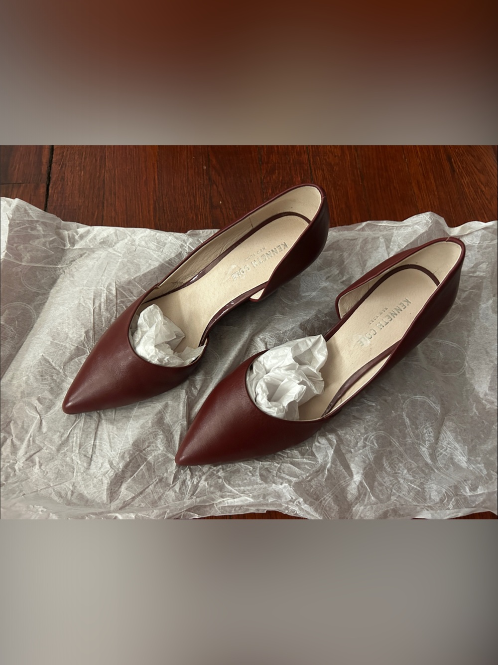 Kenneth Cole Women's Pointed Toe D'Orsay Wedged Heels in Burgundy
